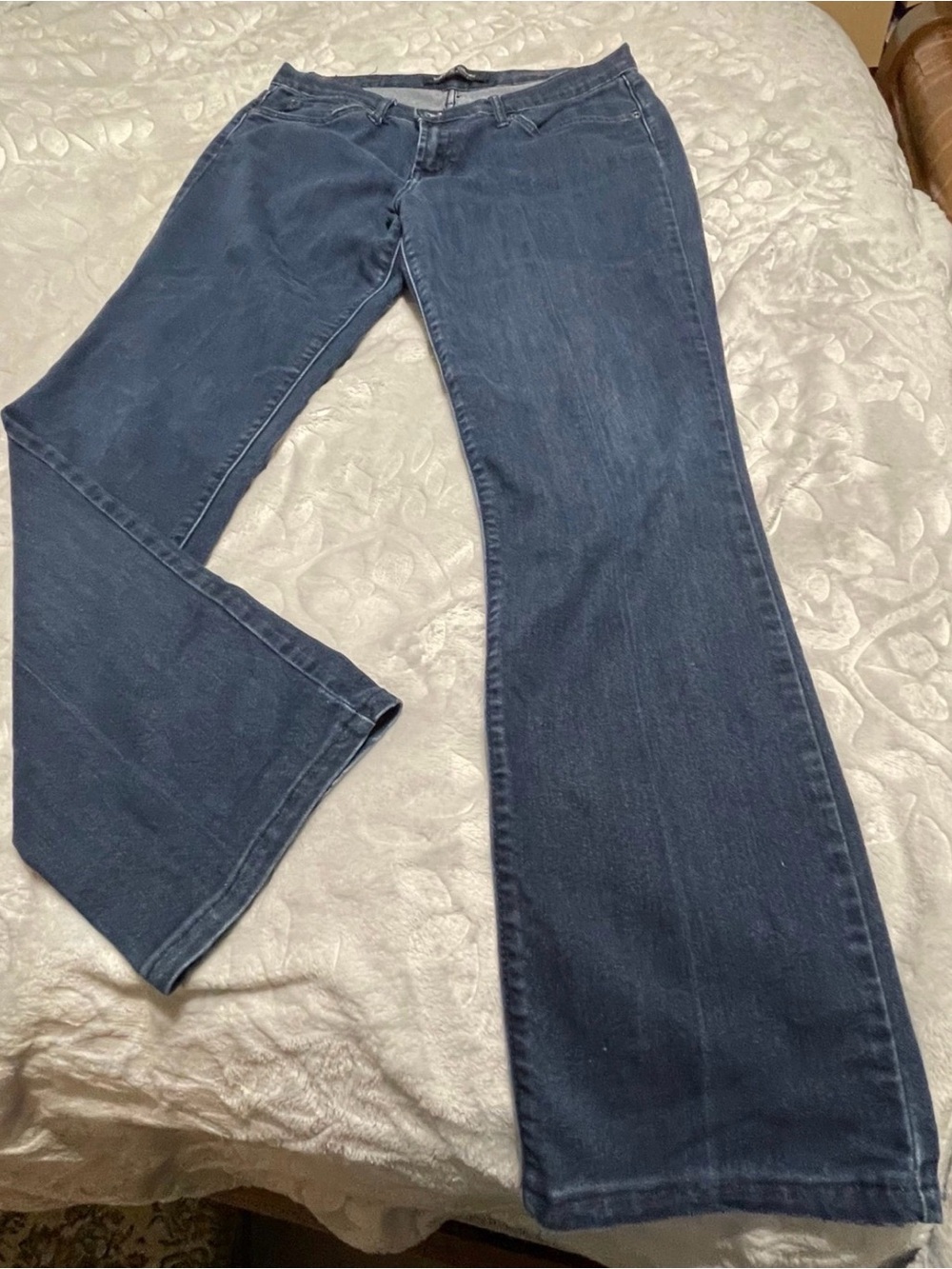 Women’s blue jeans